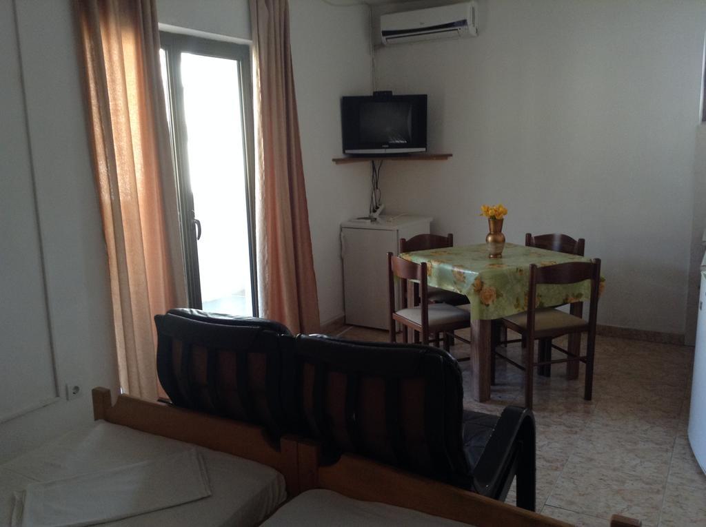 Kuca Tomovic Hotel Budua Esterno foto